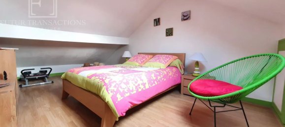 3 Schlafzimmer Villa in Colombes, France, Nr. 167558 12