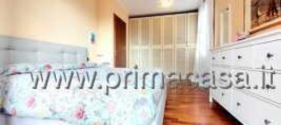 Дом с 5 комнатами в Карпи, Италия № 16384 12