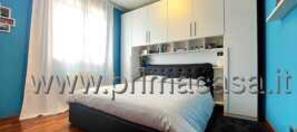 Дом с 5 комнатами в Карпи, Италия № 16384 5