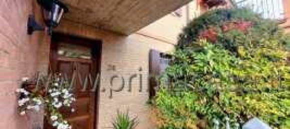 Дом с 5 комнатами в Карпи, Италия № 16384 11