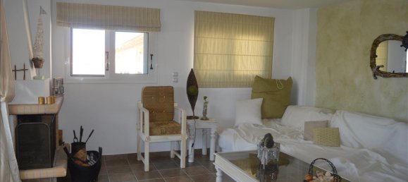 Propiedad de 3 dormitorios en Xylokastro, Greece No. 6778 10