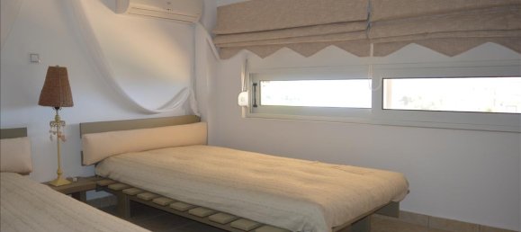 Propiedad de 3 dormitorios en Xylokastro, Greece No. 6778 16