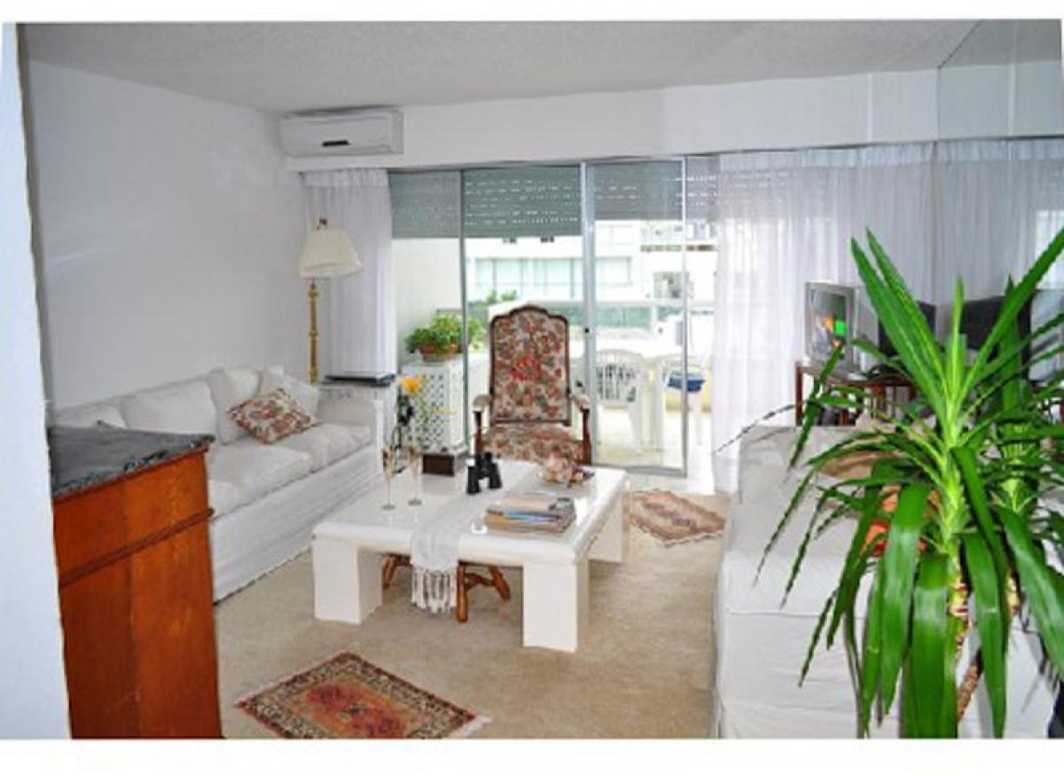 Квартира с 3 спальнями в Мальдонадо, Уругвай № 8544