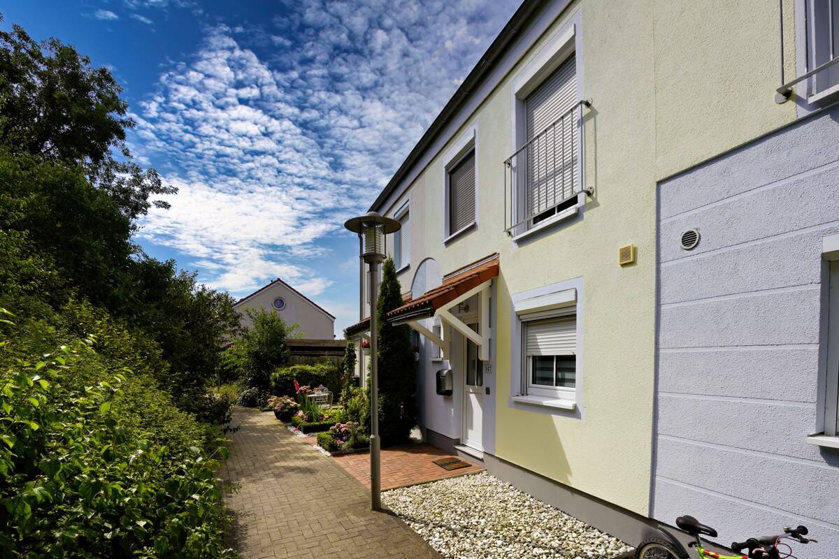 Adosado de 3 dormitorios en Hanover, Germany No. 330133