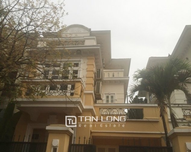 4 bedrooms Villa in Tay Ho, Vietnam No. 3170
