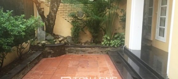 4 bedrooms Villa in Tay Ho, Vietnam No. 3170 2