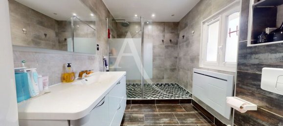 Таунхаус с 3 спальнями в Вильнёв-ле-Конт, Франция № 164303 21