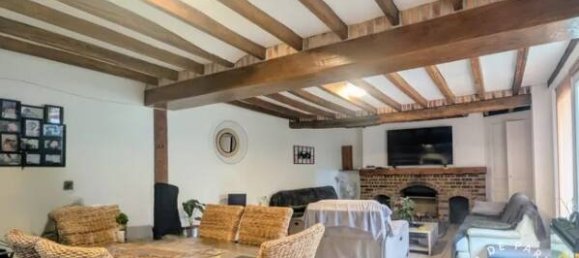 3 bedrooms House in Frocourt, France No. 358212 2