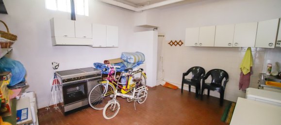 6 bedrooms Villa in Volpiano, Italy No. 311272 19