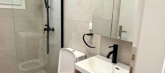 2 Schlafzimmer Haus in Kalyvia Thorikou, Greece, Nr. 99870 4