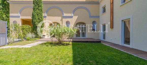 5-Zimmer Wohnung in Florence, Italy, Nr. 308064 2