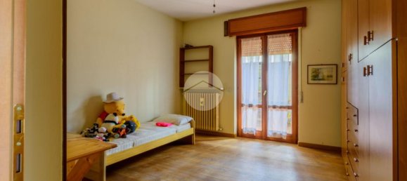 3 Schlafzimmer Villa in Negrar, Italy, Nr. 293745 9