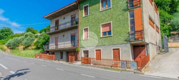 3 Schlafzimmer Villa in Negrar, Italy, Nr. 293745 2