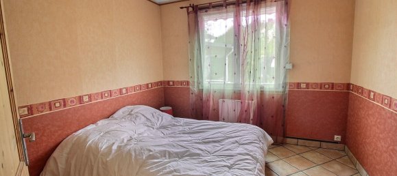 2 bedrooms House in Epernon, France No. 41463 6