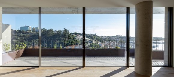 4 غرف نوم شقة في Porto, Portugal رقم 107950 21