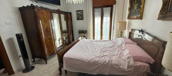 6 rooms House in Catanzaro, Italy No. 79992 9