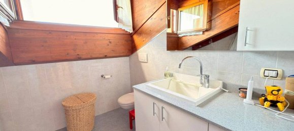 3 Schlafzimmer Doppelhaus in Padua, Italy, Nr. 291638 24