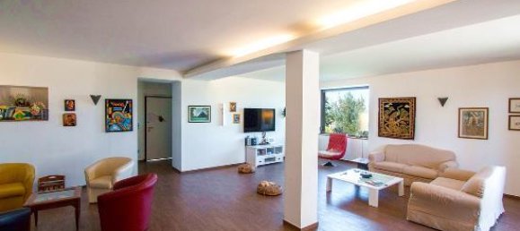 Casa de 5 dormitorios en Porto San Giorgio, Italy No. 179432 8