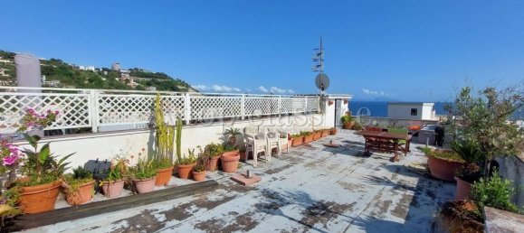 5غرفة شقة في Pozzuoli, Italy رقم 28820 8