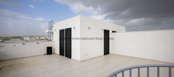 2 bedrooms Apartment in Larnaca, Cyprus No. 5126 19
