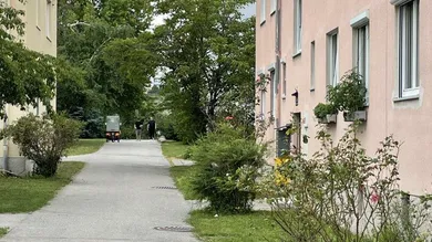 3 rooms Apartment in Favoriten, Austria No. 193874