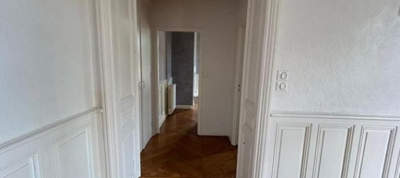 2 Schlafzimmer Wohnung in Macon, France, Nr. 355168 11