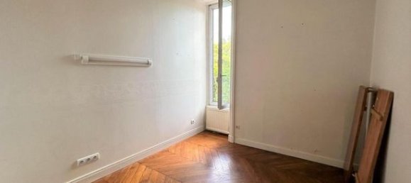 2 Schlafzimmer Wohnung in Macon, France, Nr. 355168 8