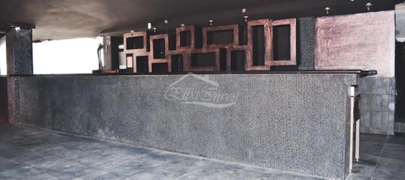 480m² Commercial property in Arona, Spain No. 124934 7