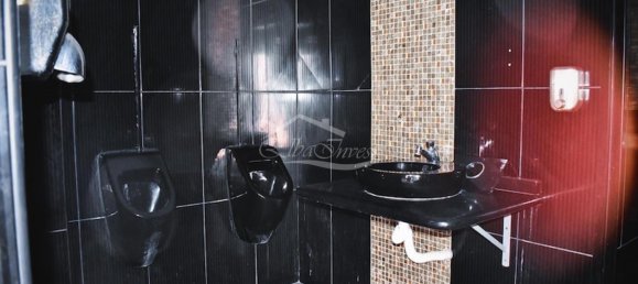 480m² Commercial property in Arona, Spain No. 124934 12