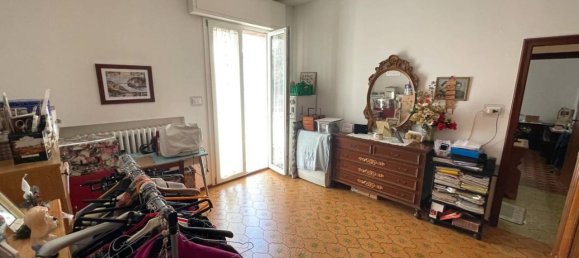 4-salle Appartement à Castenaso, Italy No. 33176 15