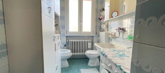 4-salle Appartement à Castenaso, Italy No. 33176 16