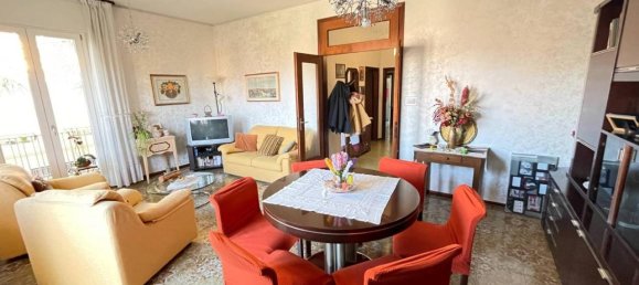 4-salle Appartement à Castenaso, Italy No. 33176 7