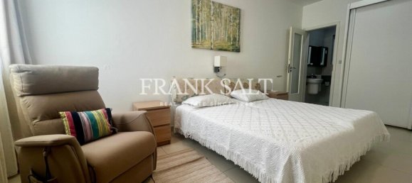 Квартира с 2 спальнями в Сент-Джулианс, Мальта № 11698 2