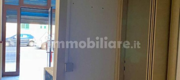 2غرفة عقار تجاري في Messina, Italy رقم 335079 29