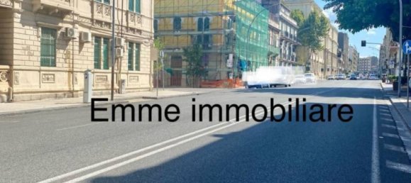 2غرفة عقار تجاري في Messina, Italy رقم 335079 5