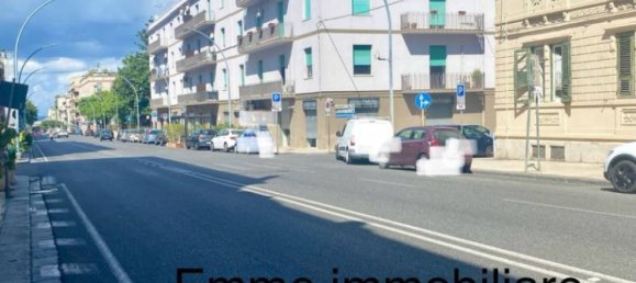 2غرفة عقار تجاري في Messina, Italy رقم 335079 4