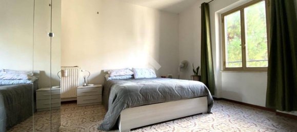 3 bedrooms Apartment in Terni, Italy No. 168250 2