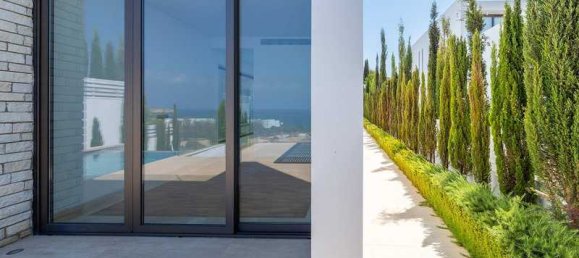 Дом с 5 спальнями в Пейя, Кипр № 15044 7