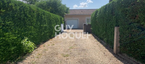 3 bedrooms House in Marmande, France No. 298531 3