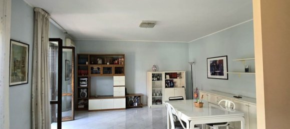 6 bedrooms House in Bronte, Italy No. 334338 4
