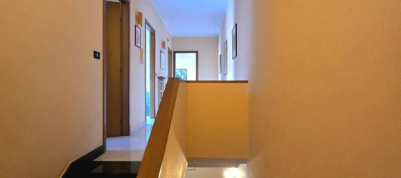 6 bedrooms House in Bronte, Italy No. 334338 11