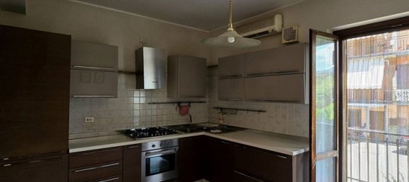 6 bedrooms House in Bronte, Italy No. 334338 10