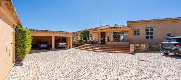 5 غرف نوم فيلا في Luz, Portugal رقم 104722 4