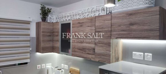 2 bedrooms Penthouse in Marsaskala, Malta No. 4761 6