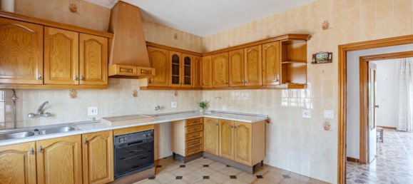 7 bedrooms House in Toledo, Spain No. 181142 36