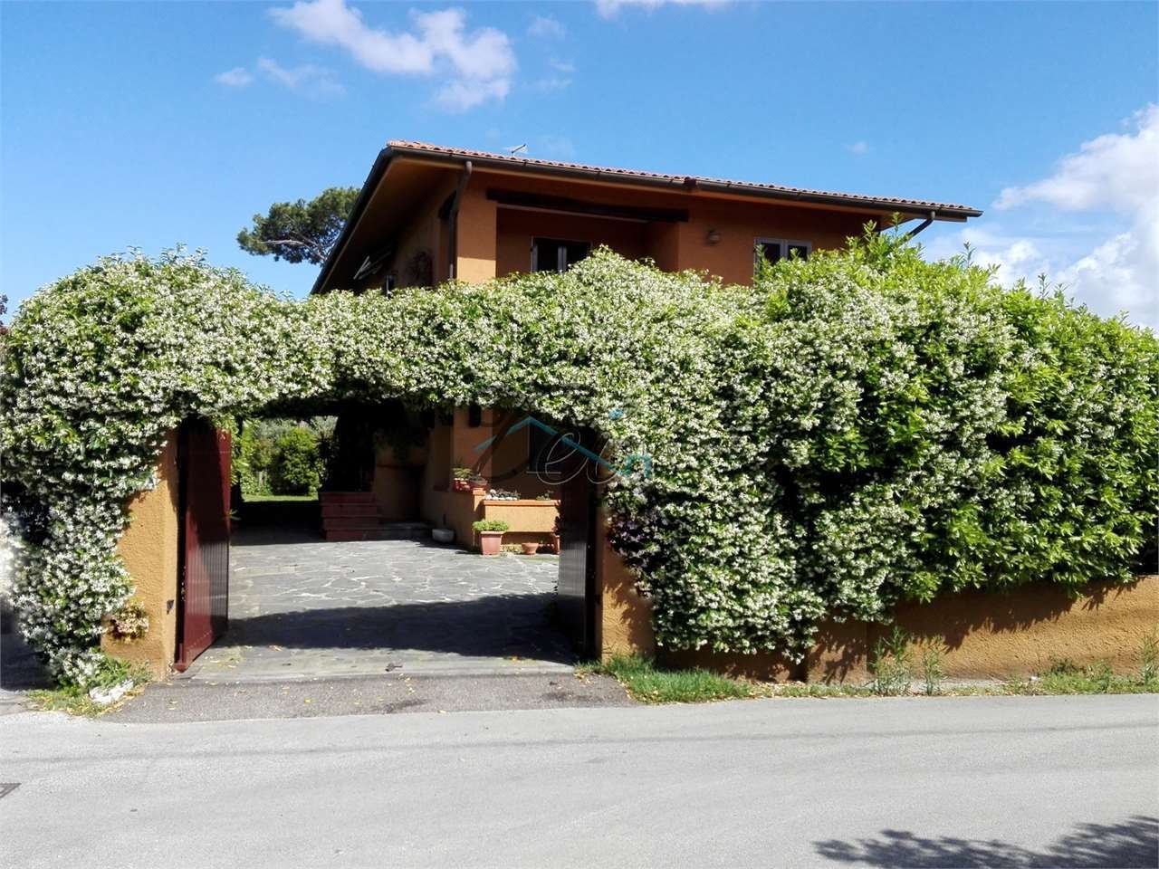 Villa T6 em Forte dei Marmi, Italy N.º 35787