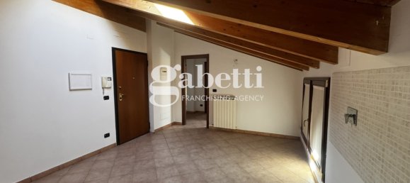 2 bedrooms Apartment in Bologna, Italy No. 57539 2
