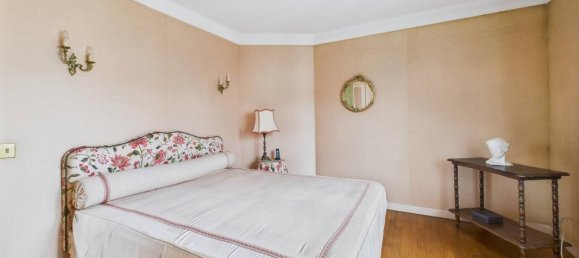 2 bedrooms House in Houilles, France No. 327222 11