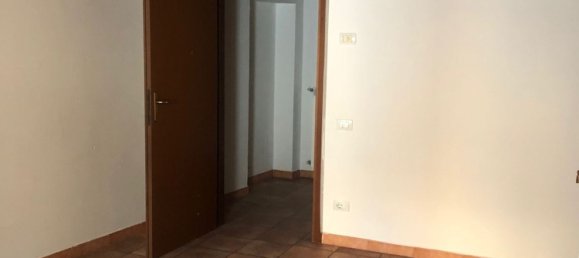 3غرفة منزل في Mezzane di Sotto, Italy رقم 132784 16