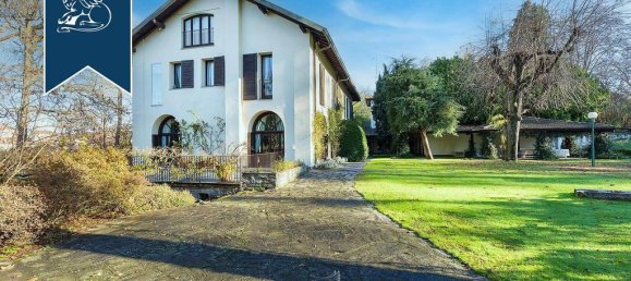 Villa de 9 dormitorios en Castelletto sopra Ticino, Italy No. 313173 4